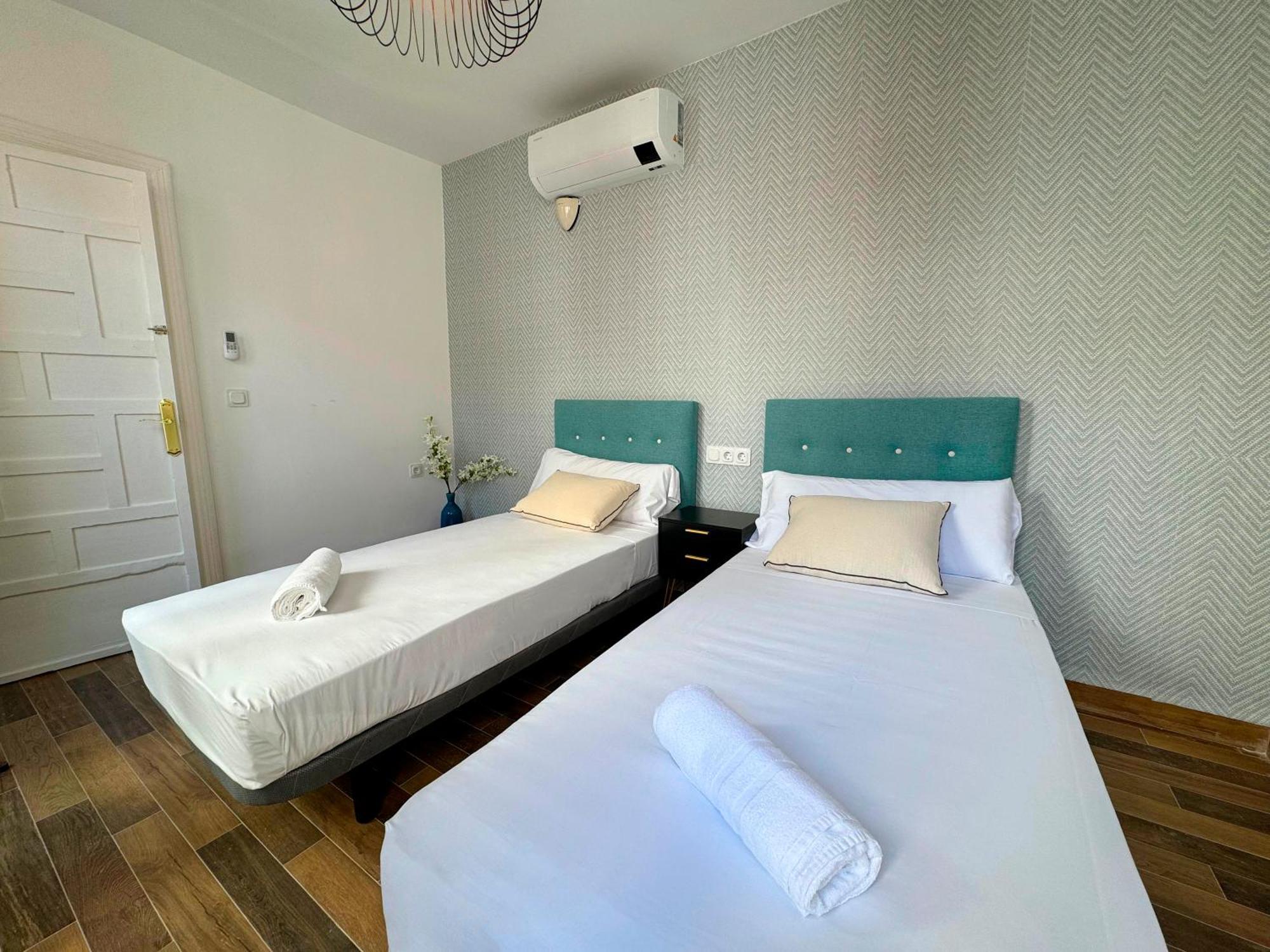 Apartment Plaza San Agustin 3000 *